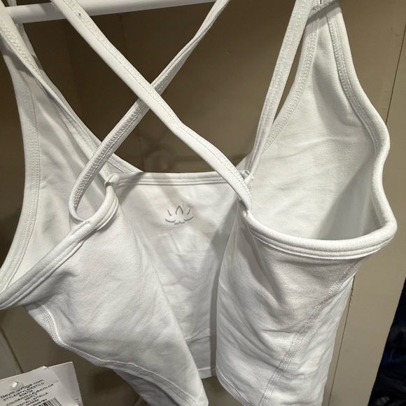 Beyond yoga medium Strappy Women's Top - Picture 5 of 6
